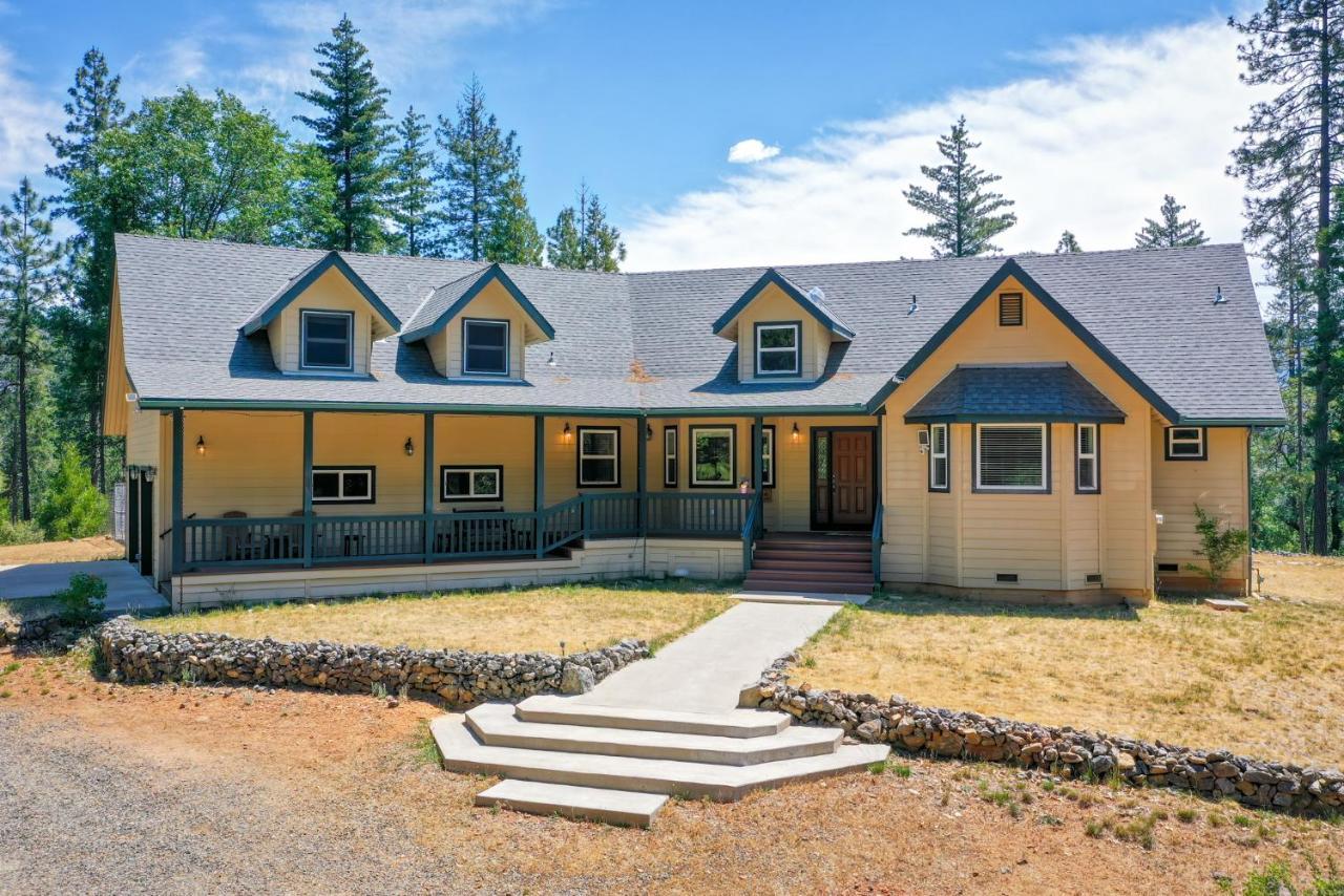 Moonrise Lodge - A Large Vacation Home In Mariposa Kültér fotó