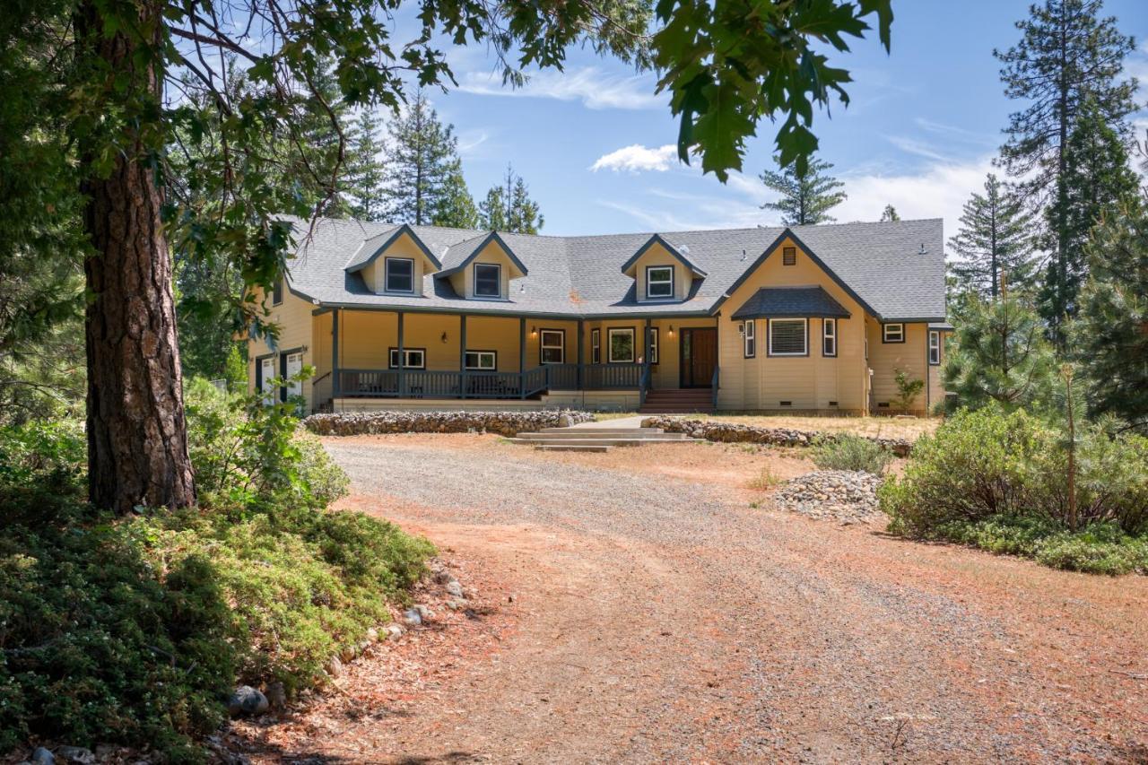 Moonrise Lodge - A Large Vacation Home In Mariposa Kültér fotó