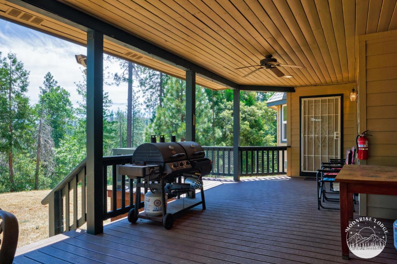 Moonrise Lodge - A Large Vacation Home In Mariposa Kültér fotó
